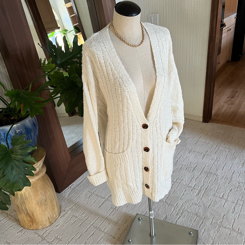 Nine West Women's Button Up Cardigan Neutral Sweater Off White Size Medium